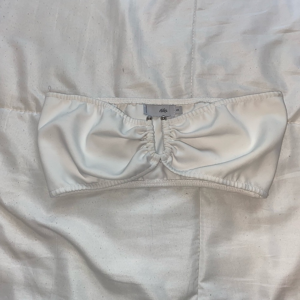 adika crop top